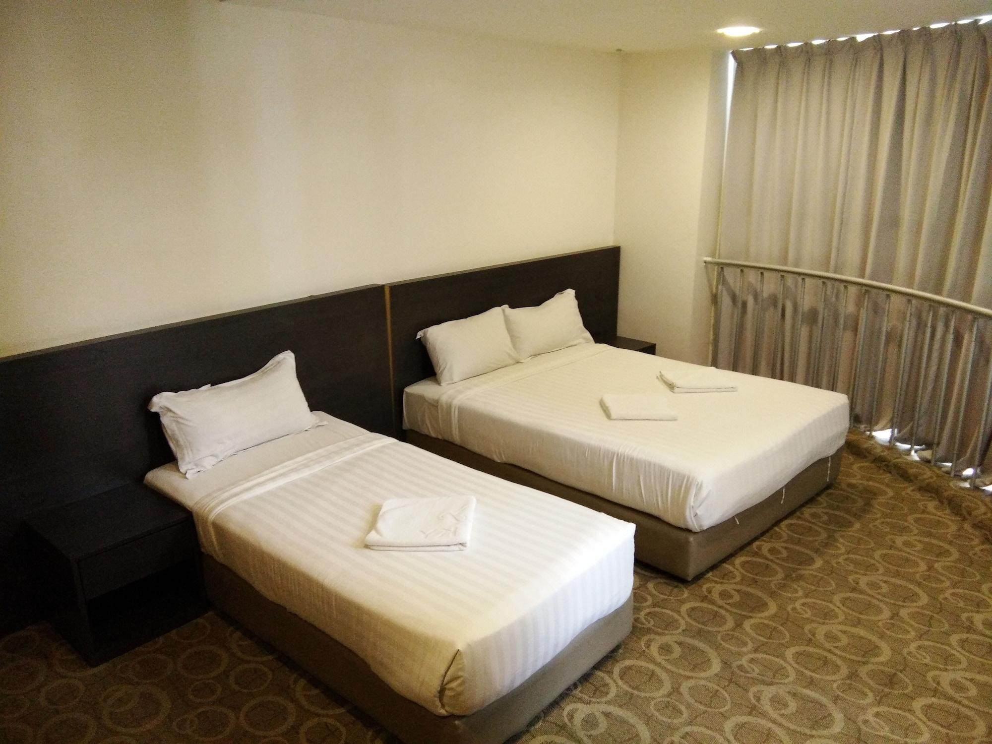 קוטה קינבלו Stanton Gaya Hotel מראה חיצוני תמונה