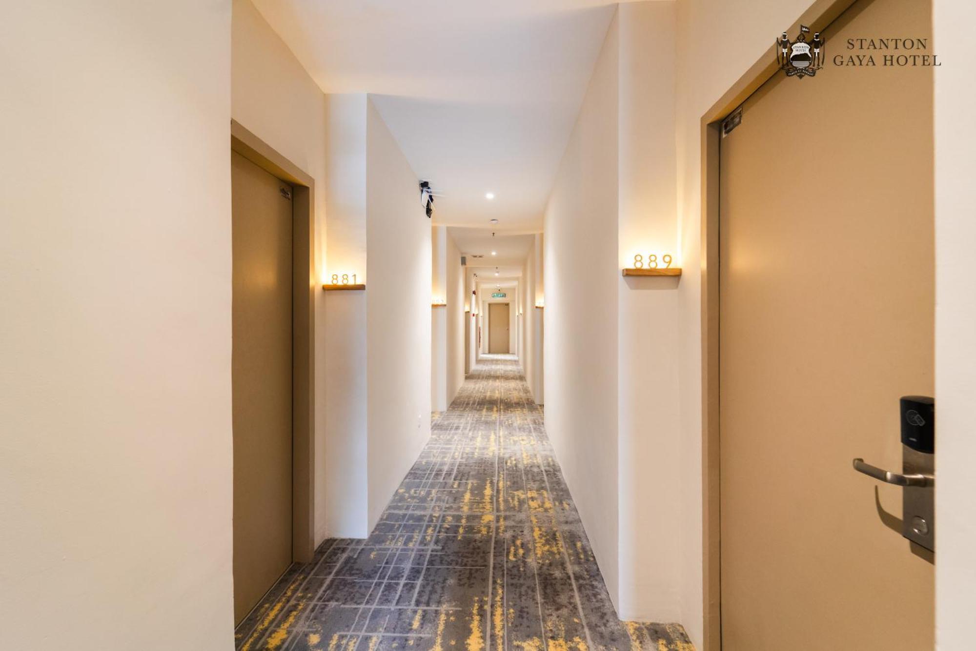 קוטה קינבלו Stanton Gaya Hotel מראה חיצוני תמונה