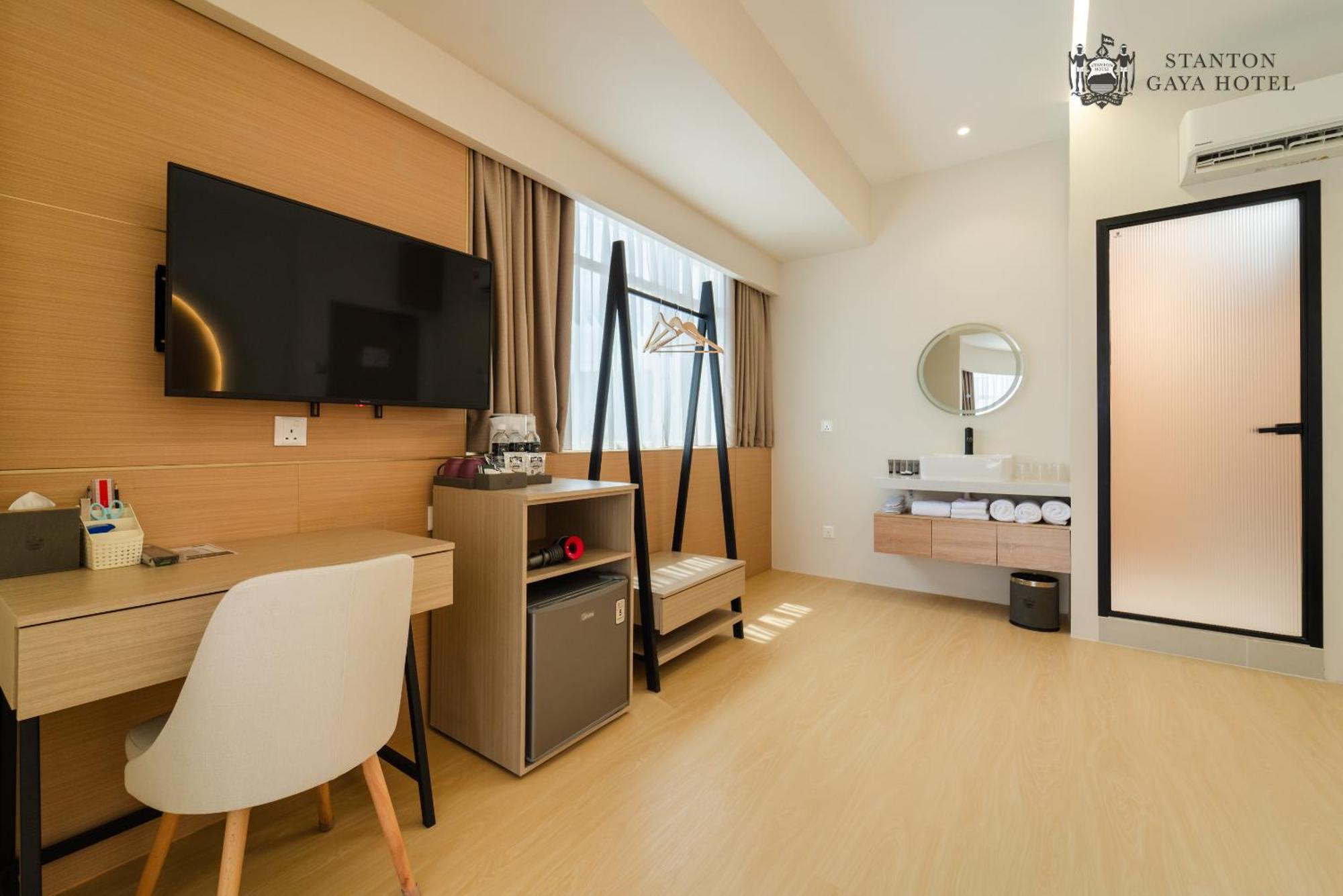 קוטה קינבלו Stanton Gaya Hotel מראה חיצוני תמונה