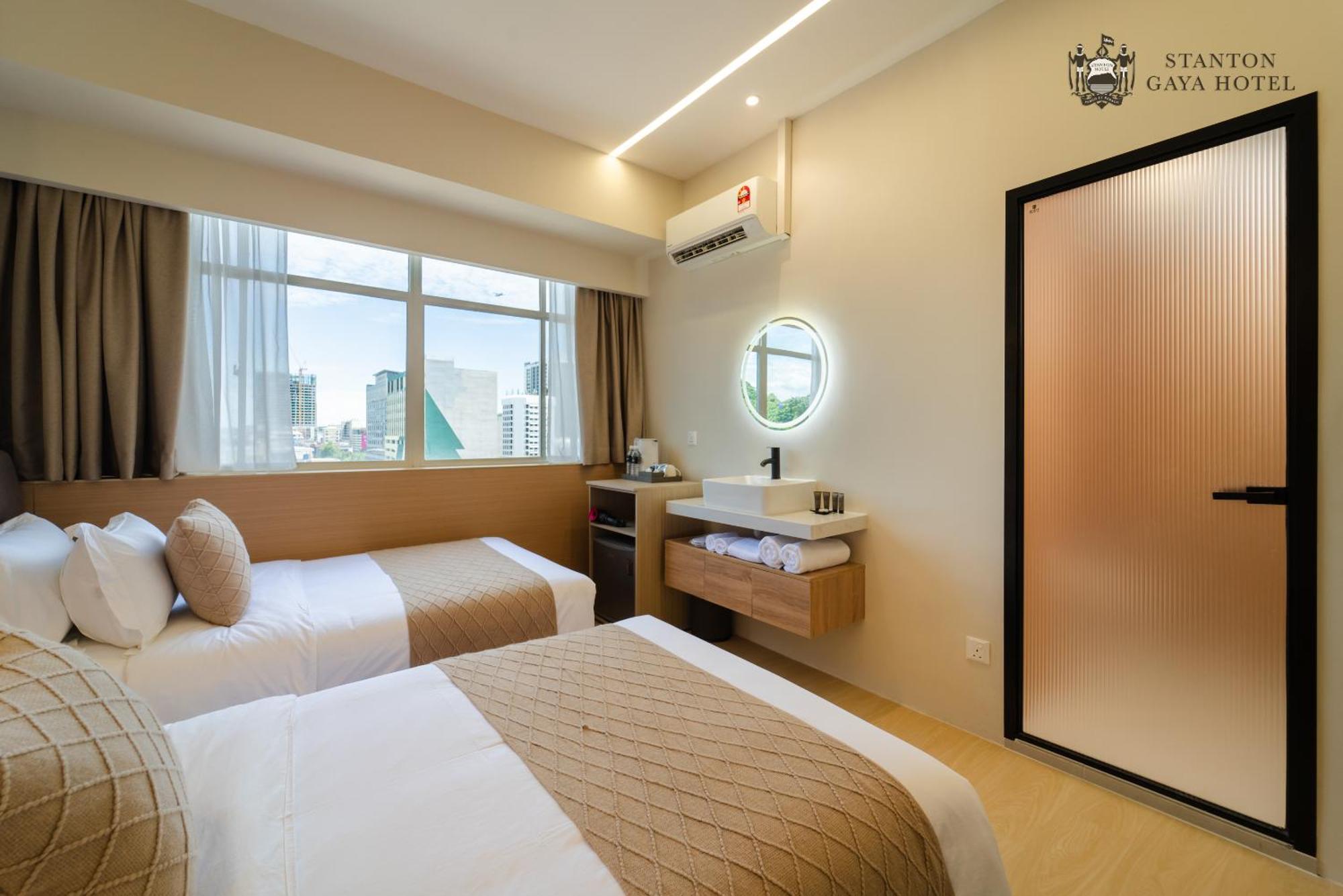 קוטה קינבלו Stanton Gaya Hotel מראה חיצוני תמונה