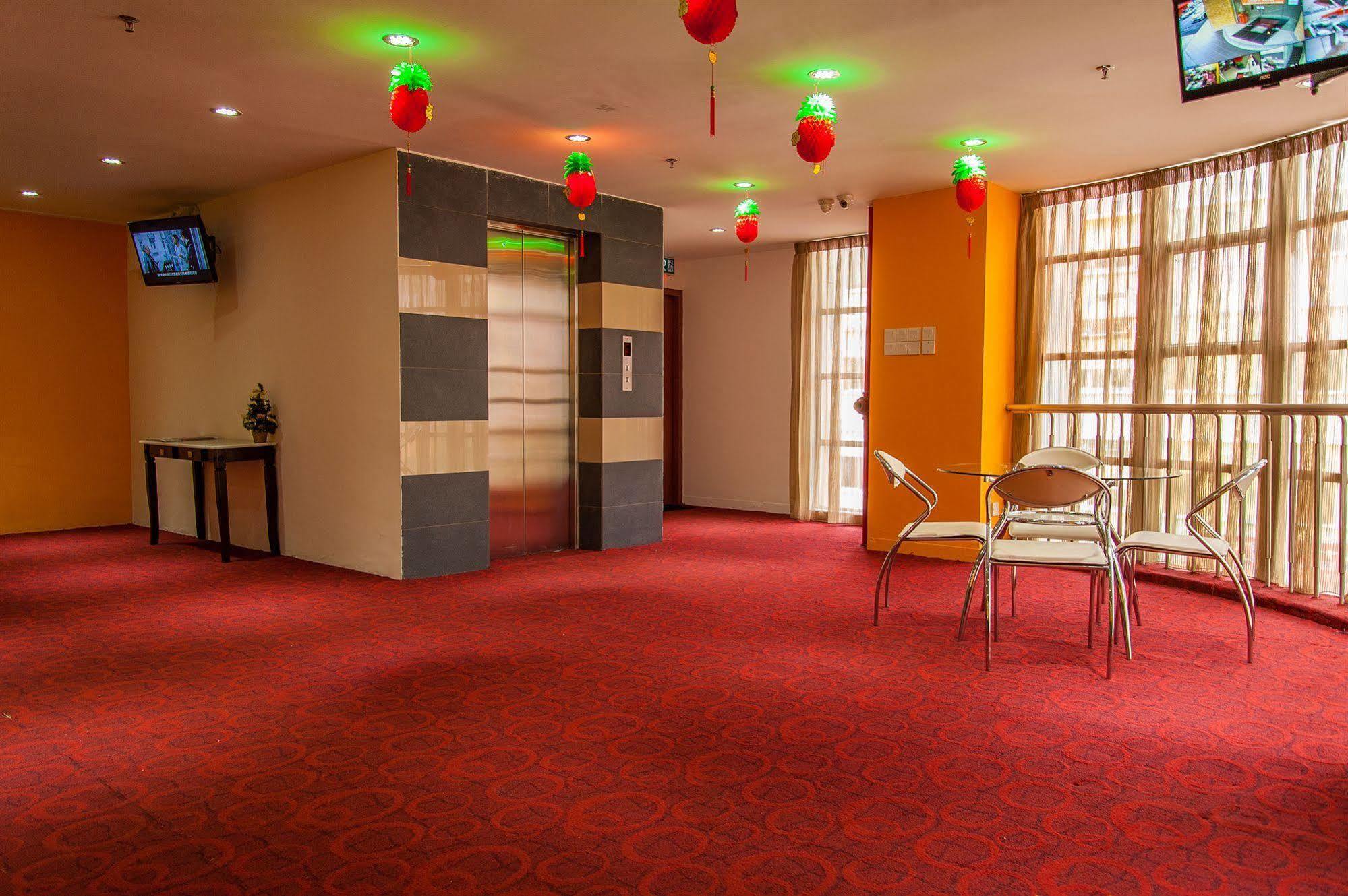 קוטה קינבלו Stanton Gaya Hotel מראה חיצוני תמונה