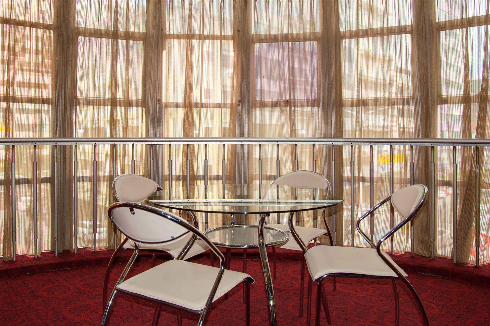 קוטה קינבלו Stanton Gaya Hotel מראה חיצוני תמונה